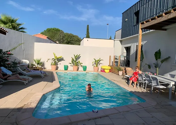 Duplex Independant Avec Acces Piscine