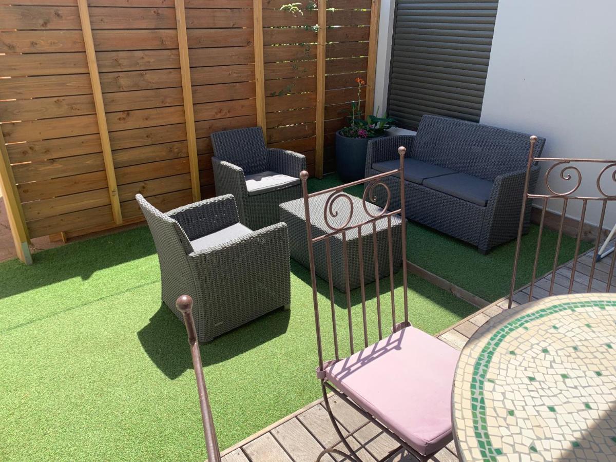 Duplex Independant Avec Acces Piscine *