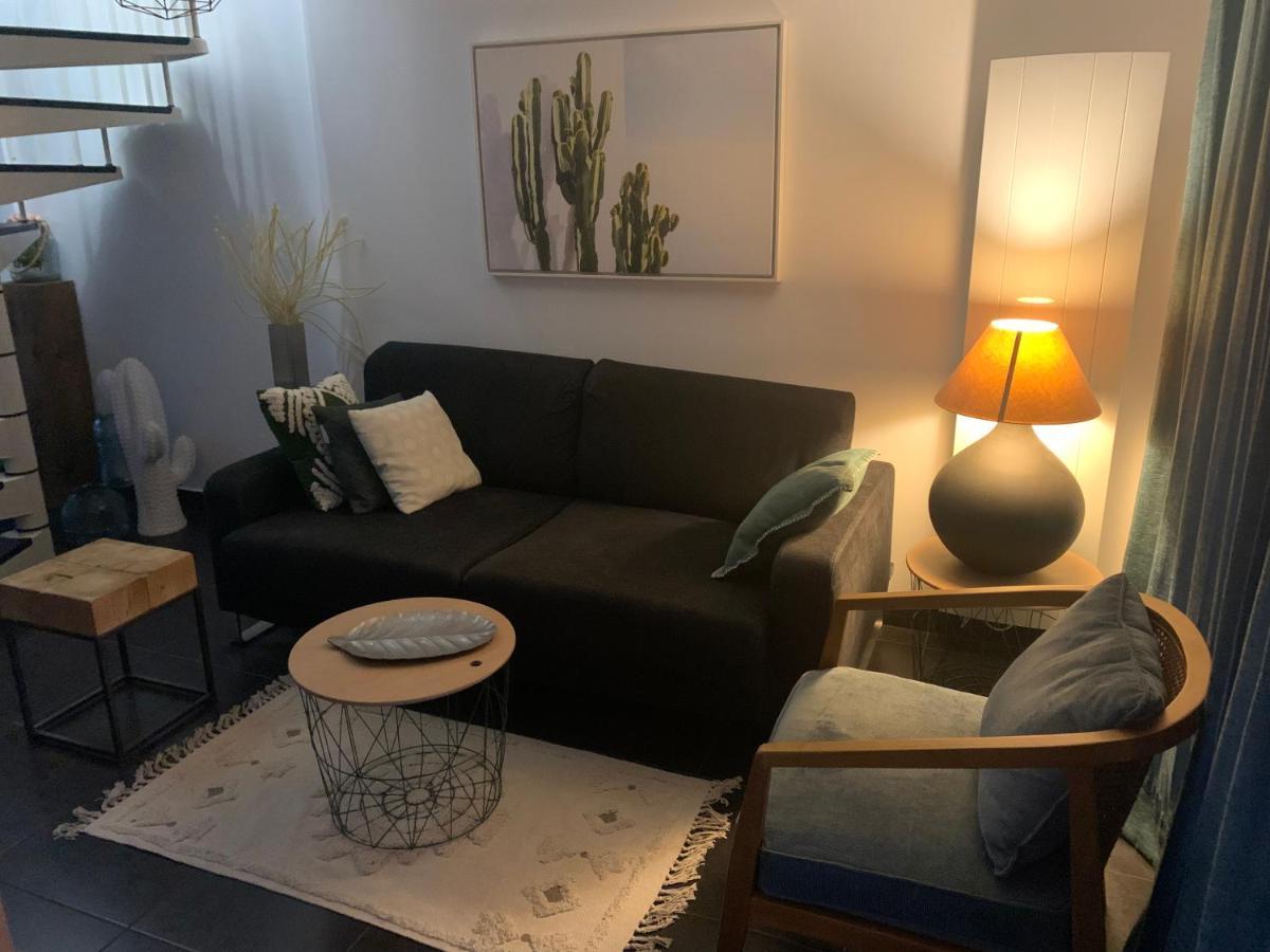 Duplex Independant Avec Acces Piscine Apartment